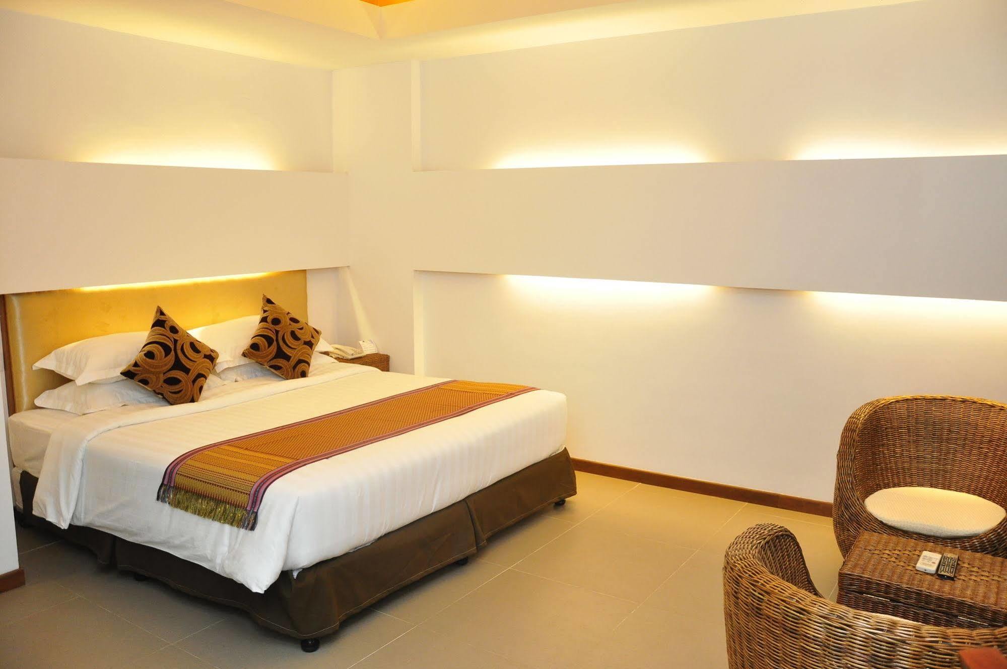 The Rgn City Lodge Yangon Exterior foto